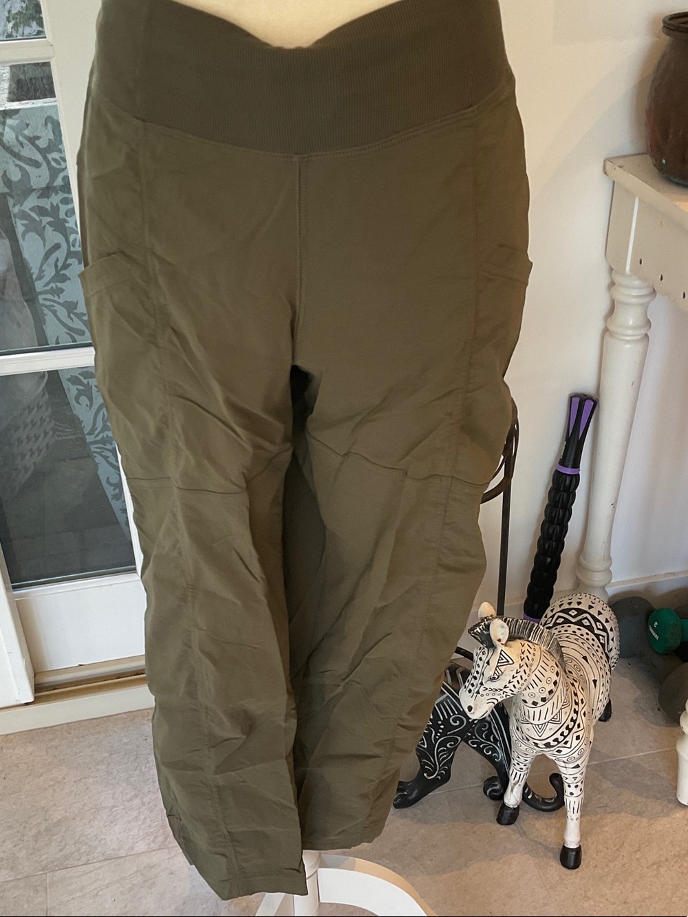Prana Koen Crop Pants in Leaf color